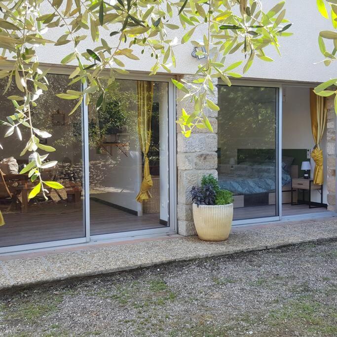 Gravieres Appartement 2 Pieces מראה חיצוני תמונה