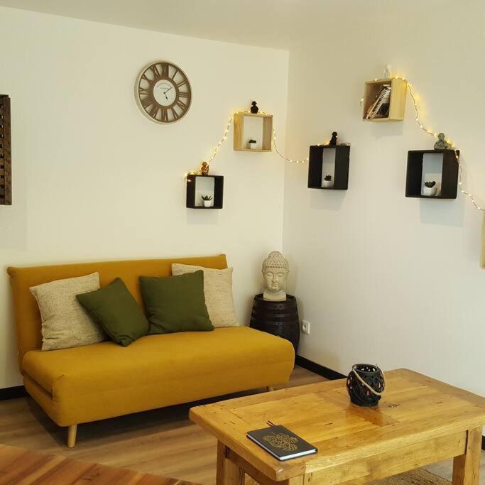 Gravieres Appartement 2 Pieces מראה חיצוני תמונה